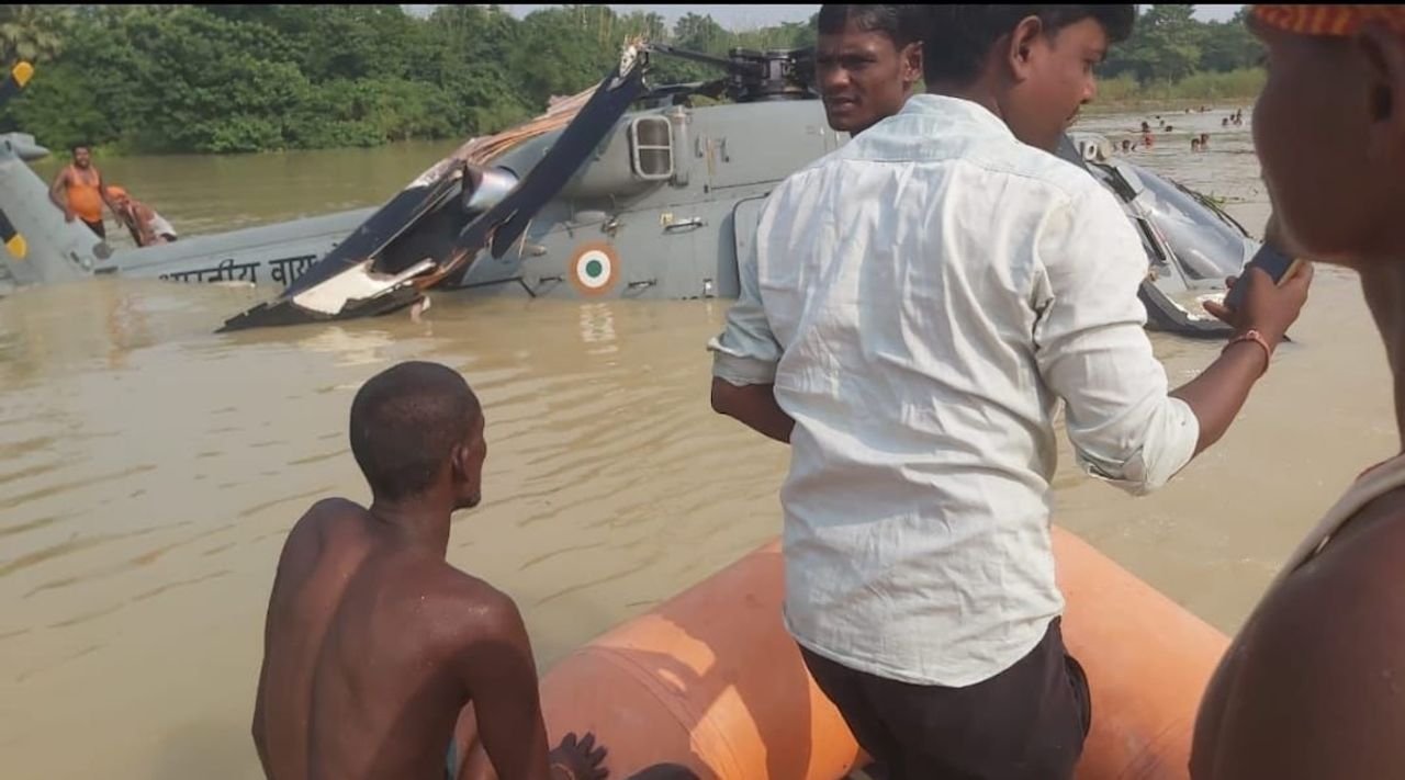 IAF helicopter dropping flood relief material crashes in Bihar's Muzaffarpur