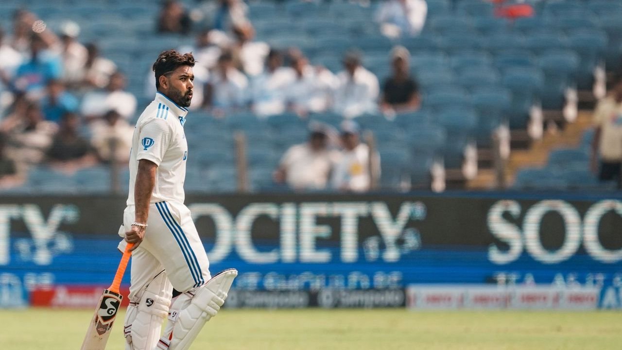 IND vs NZ Day 2: India collapse to 107/7 at lunch, trails New Zealand by 152 runs