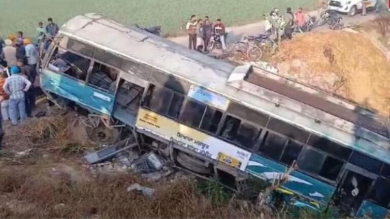 Ten injured after bus collides with pick-up jeep in Punjab's Dharamkot