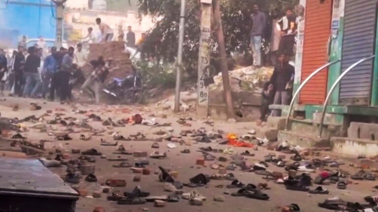 Stone-pelting, arson during Sambhal mosque survey, 10 detained