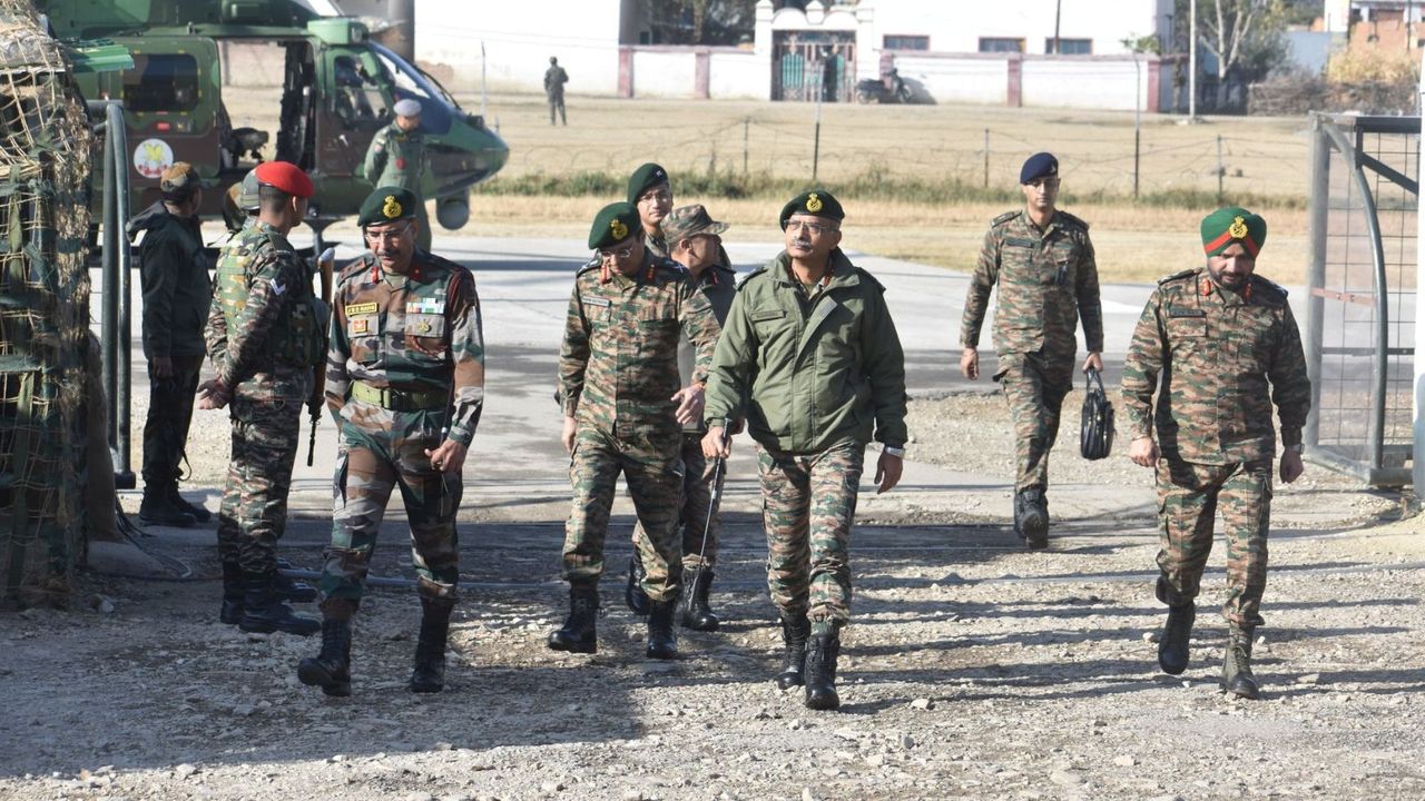 Northern Army commander reviews security situation in J-K’s Kishtwar