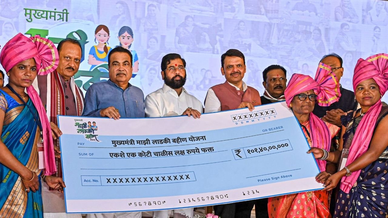 Ladki Bahin, ‘batenge toh katenge’ raise campaign pitch in Maharashtra