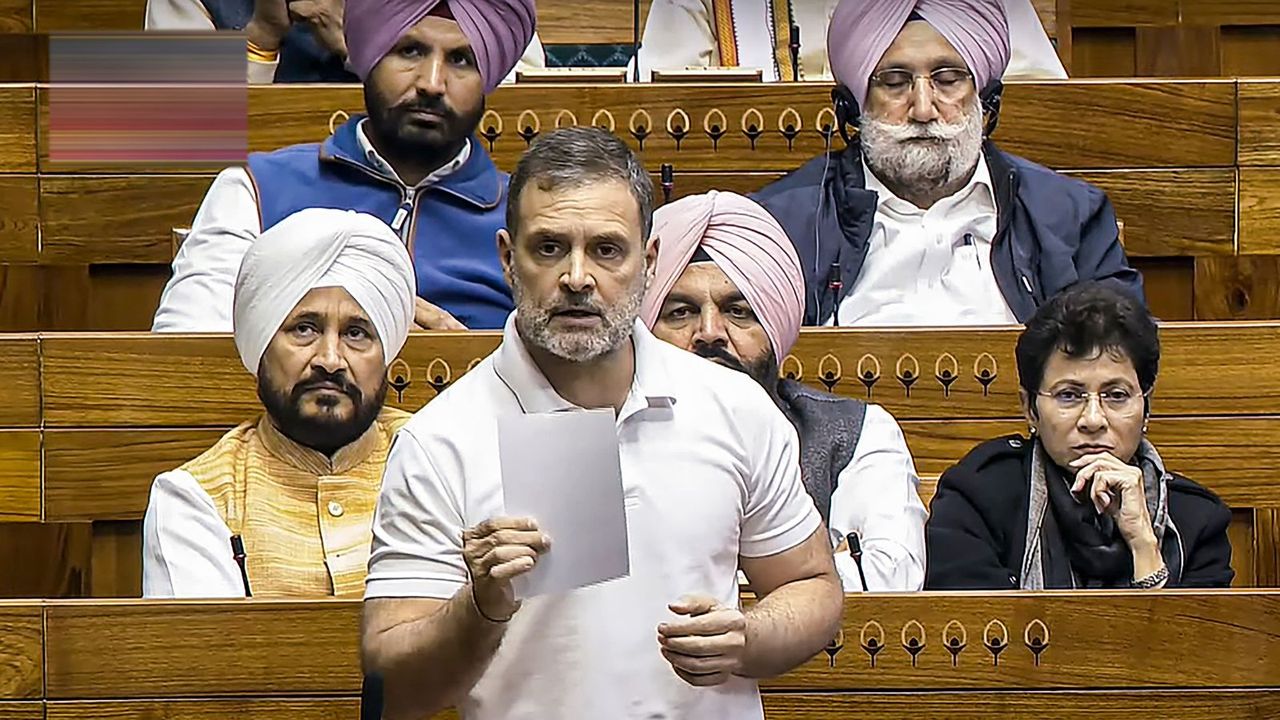 BJP ridiculing Savarkar when it talks of protecting Constitution: Rahul Gandhi