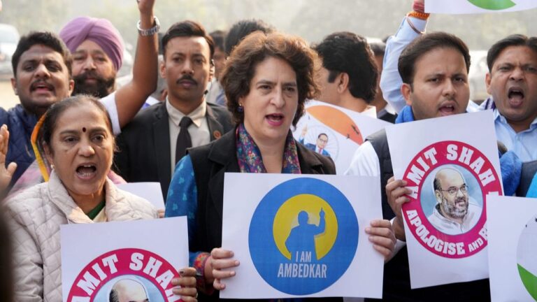 Symbol of govt's desperation: Priyanka slams FIR against Rahul