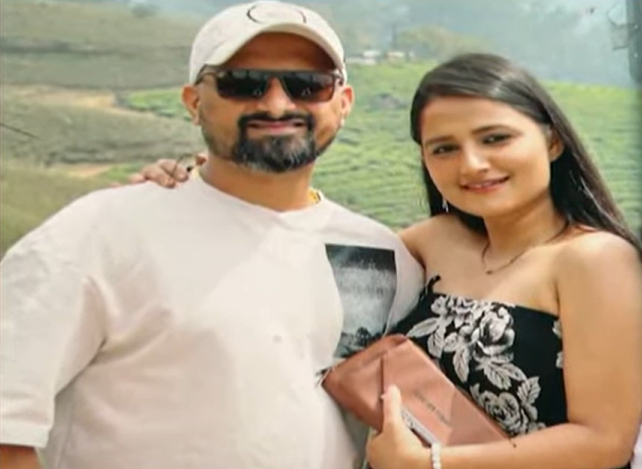 Rakesh Rajendra Khedekar and Gauri