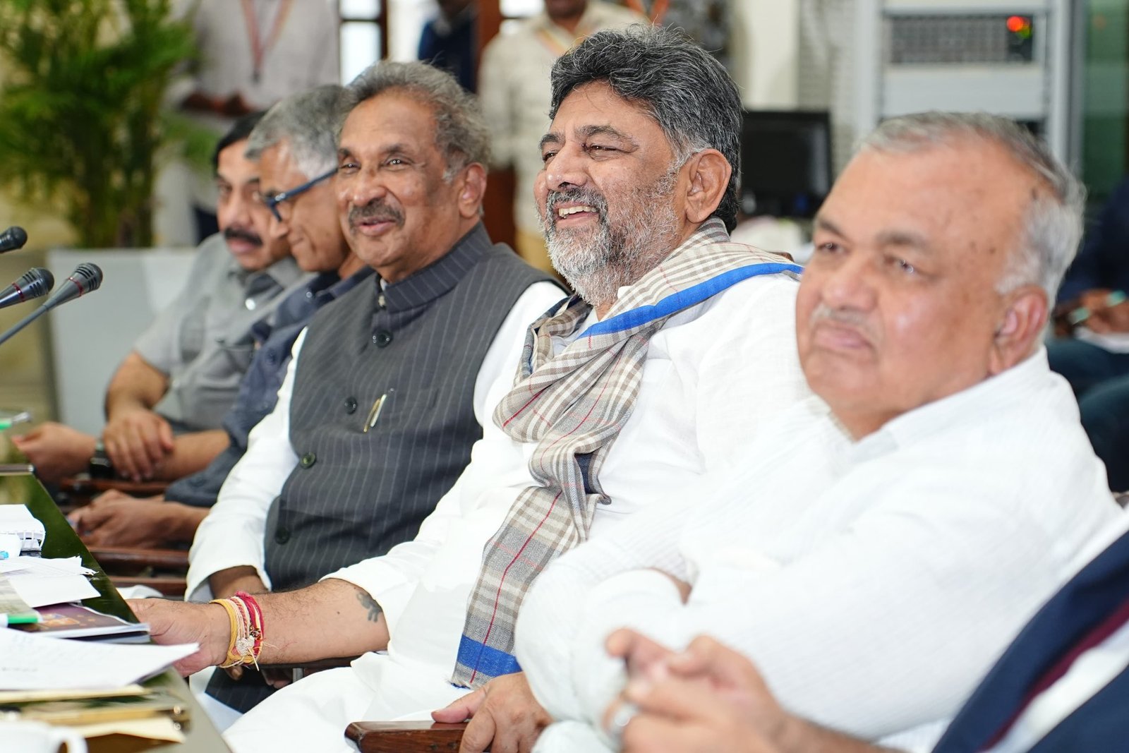 Tender for Bangalore tunnel soon DCM D.K. Shivakumar