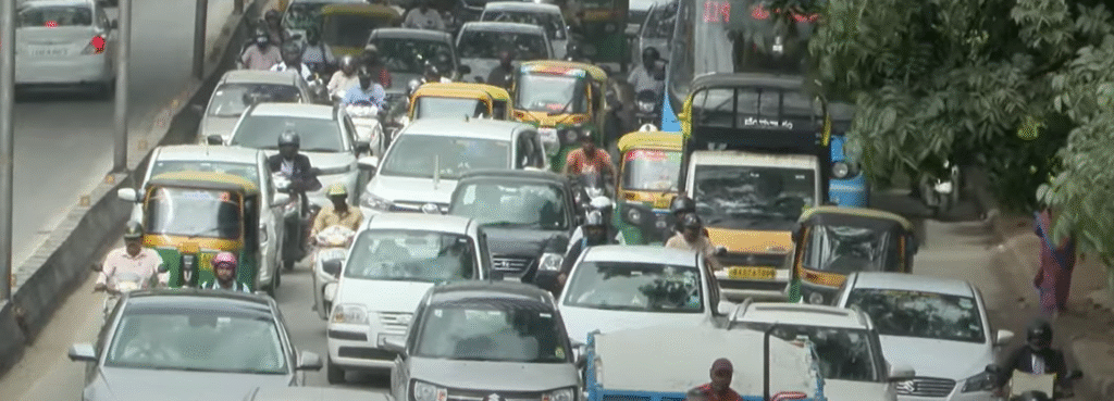 Bengaluru on Track to Overtake Delhi in Vehicle Count, Raising Alarms Over Pollution and Traffic Woes