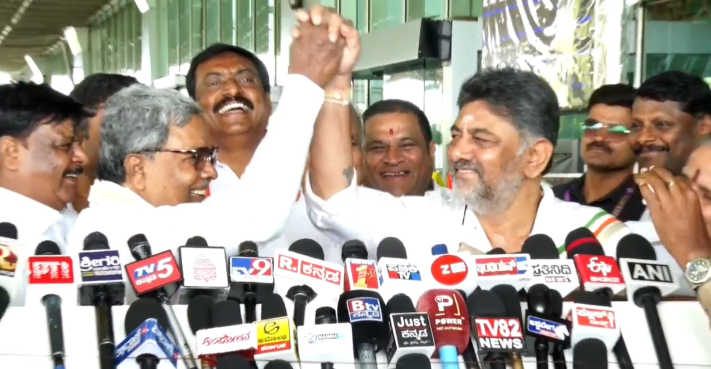 Karnataka Leadership Change Buzz Just "Imagination", No Truth in Media Speculation: Randeep Singh Surjewala Siddaramaiah and DK Shivakumar