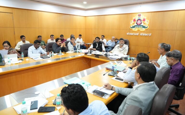 DK with GBA officials