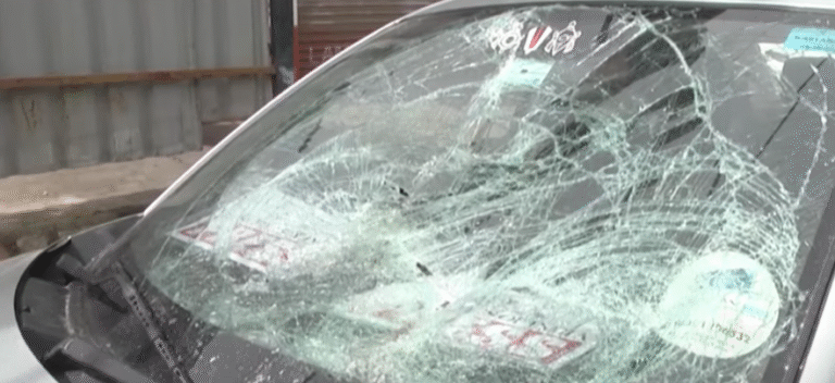 Vandalism Near Bengaluru MLA’s House: Rowdy Elements Smash 10 Cars, 4 Autos Allegedly Over Tanker Passage Blockage