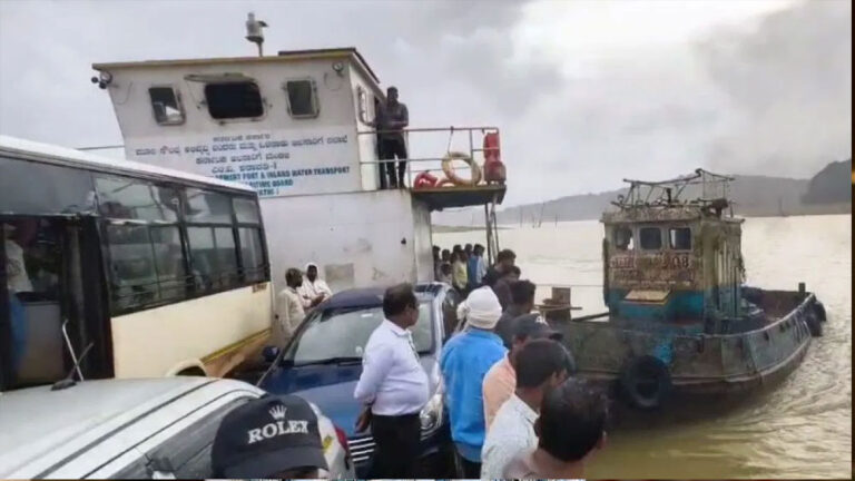 Technical Glitch Halts Sigandur Launch Midway in Sharavathi Backwaters; Passengers Rescued, Major Mishap Averted