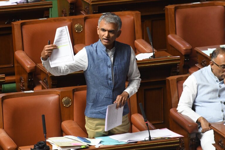 Karnataka Government to Complete Land Sub-Division for 2.51 Lakh Beneficiaries by December – Revenue Minister Announces Three-Document Rule