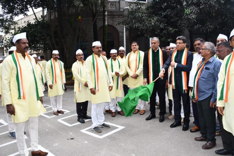 BBMP Officers’ Welfare Association Launches Freedom Day Walkathon, Unveils Pahalgam Karnataka Rajyotsava & Martyrs’ Tribute Poster