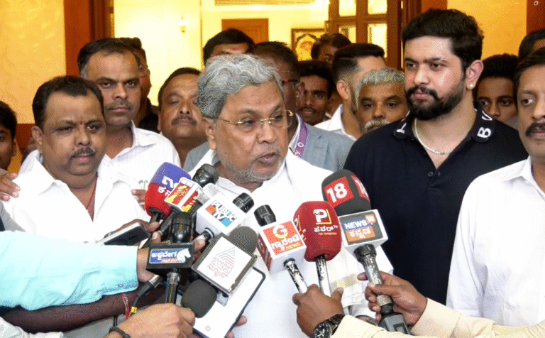 CM Siddaramaiah Warns Civic Commissioners and Engineers of Direct Action Over Recurring Potholes, Debris and Poor Road Maintenance