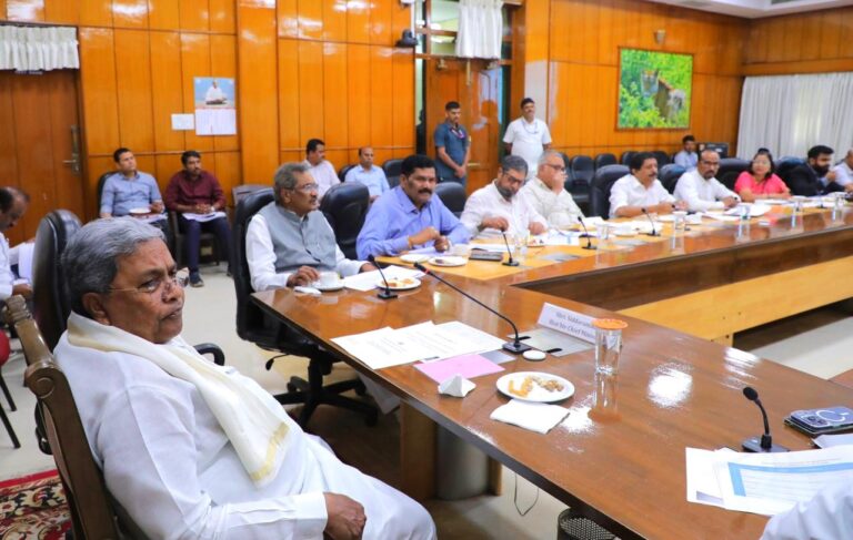 Temporary Break for Karnataka Survey Till October 23; Work to Resume and Conclude by October 31 — Decision Taken in CM Siddaramaiah’s Review Meeting