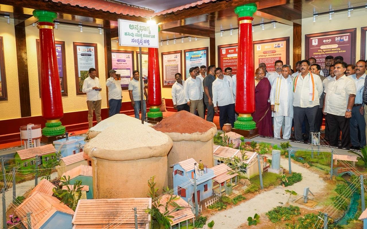 BPL to APL Card Holders to Get Quick Correction — K.H. Muniyappa Announces 48-Hour Window for Ration Card Revalidation