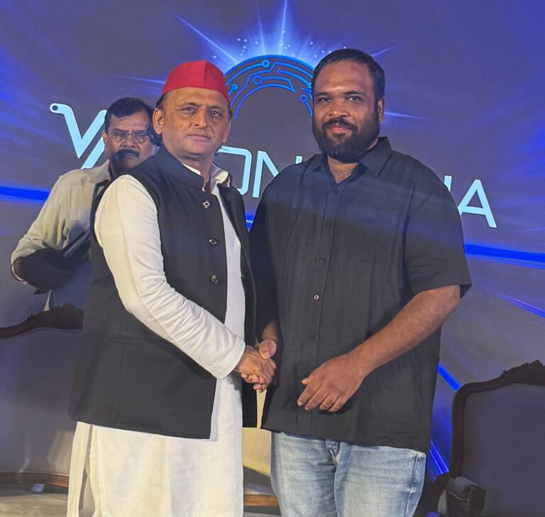 Youth Congress Media Coordinator Abhishek Raghupathy Meets Akhilesh Yadav in Bengaluru — A Reunion of Political Legacy and Friendship