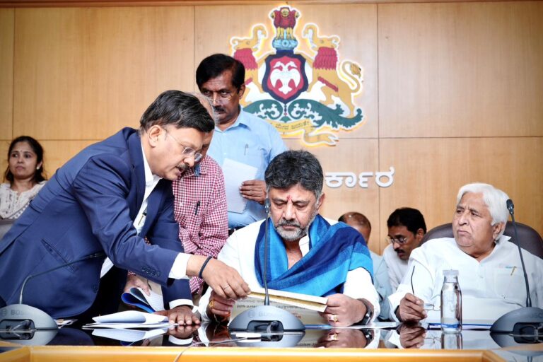 Karnataka Govt Flags ₹5 Lakh Crore Risk in Irrigation Dept–BDA Land Acquisition Cases; DK Shivakumar Sets Up SIT, Suspends Officers, Removes Lawyers