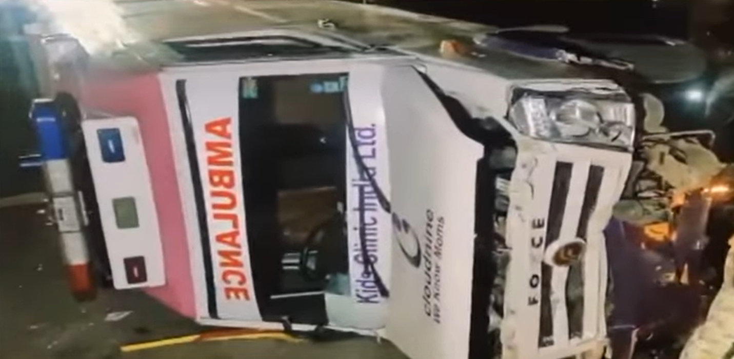 Shantinagar Horror Crash: Overspeeding Cloudnine Ambulance Rams Bikes, Two Killed Instantly in Bengaluru