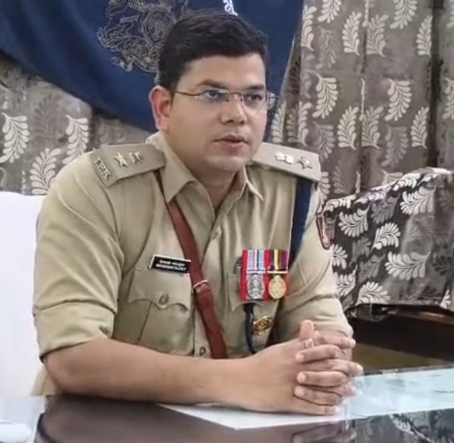 Noida Police Register FIR Against Karnataka IPS Officer Shivanshu Rajput Over Dowry Harassment and Domestic Violence Allegations
