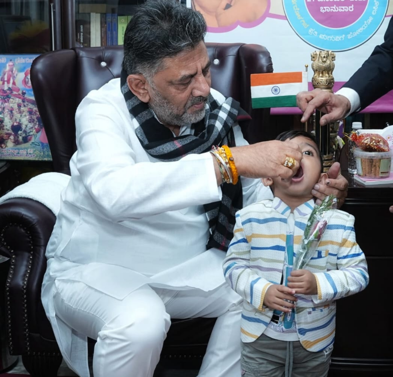 DK Shivakumar Launches Pulse Polio Drive Across Greater Bengaluru, Calls for 100% Coverage
