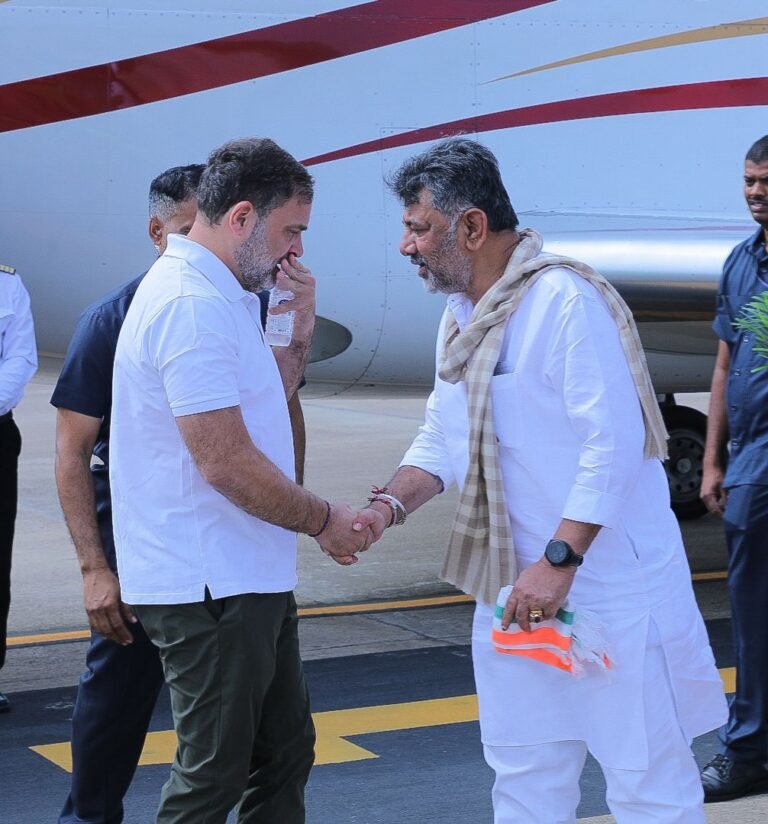 Karnataka CM Power Struggle: Why Is DK Shivakumar Treading Carefully After a Brief Rahul Gandhi Meet?