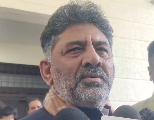 ‘Very Happy’: DK Shivakumar Responds to Kharge’s Assurance After Jarkiholi Statement