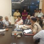 High Alert in Bengaluru Ahead of IPL: Chief Secretary Shalini Rajneesh Reviews Stadium, Traffic & Metro Safety