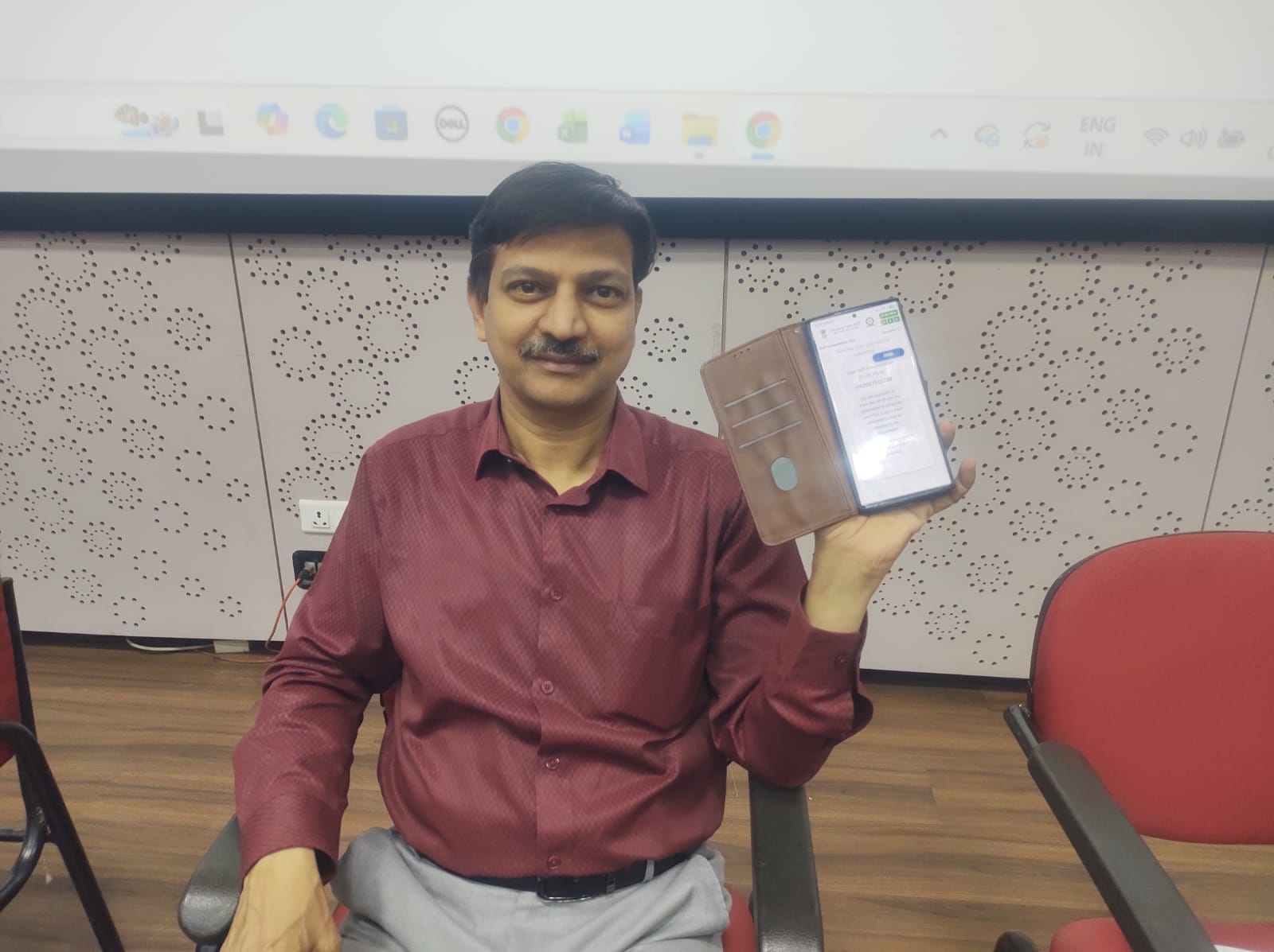 Bengaluru South Commissioner Leads by Example, Performs Self-Enumeration for Census Drive