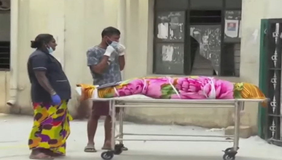 Bengaluru Tragedy: Infant Dies in Water Bucket, Mother Dies by Suicide After Leaving Note