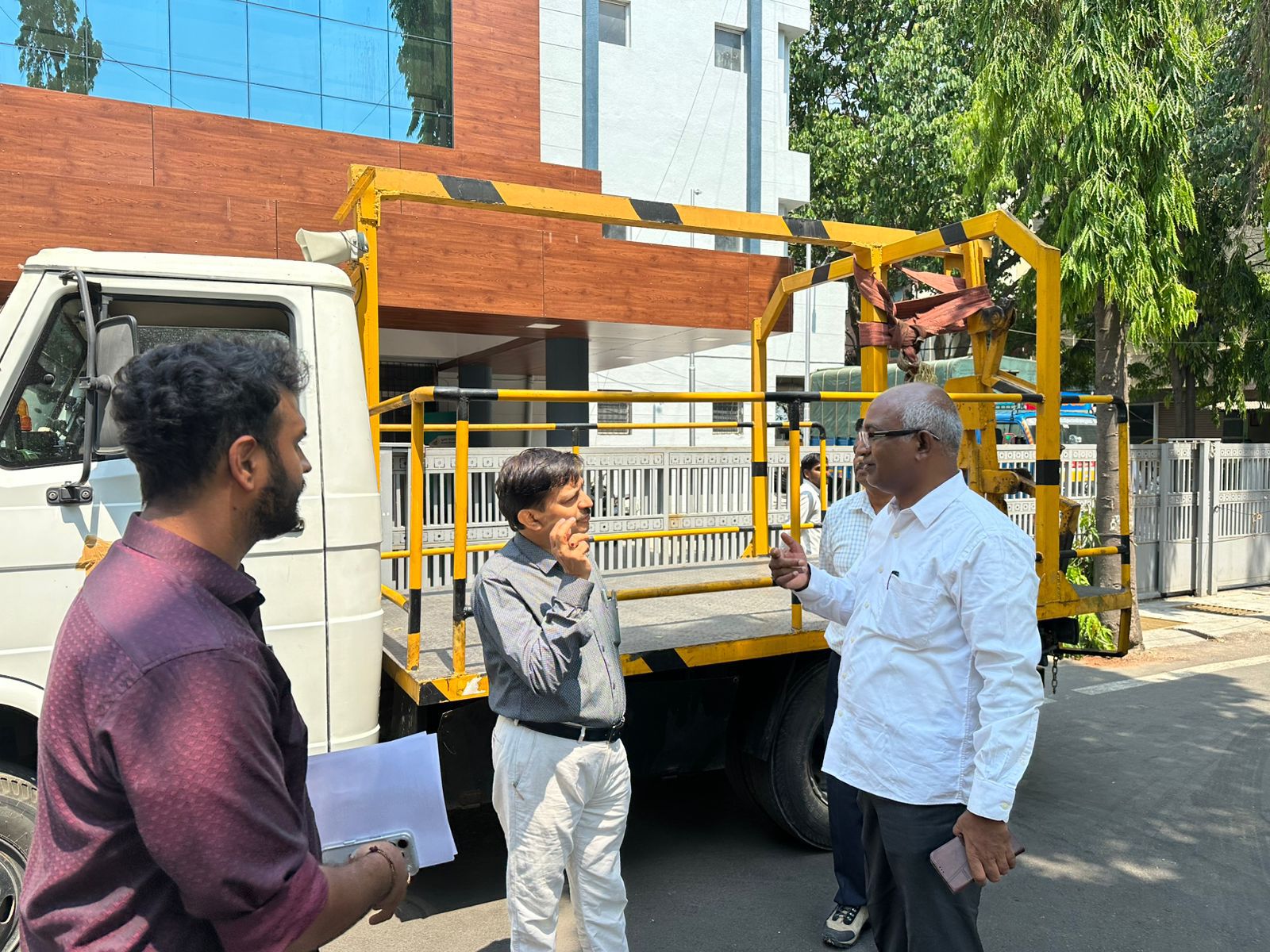 Bengaluru South Corporation to Deploy Towing Vehicles to Curb Illegal Parking