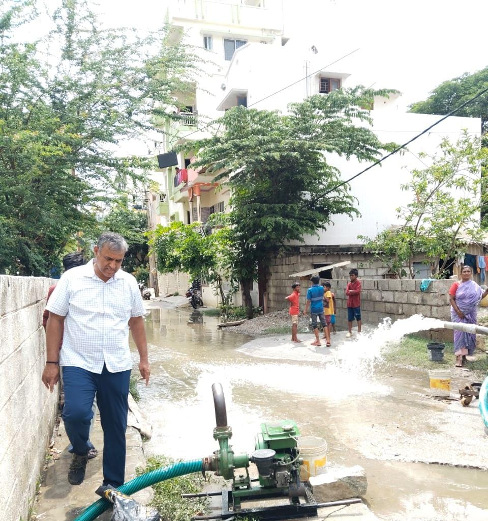 Flood Risk Alert in Bengaluru: Authorities Told to Clear Drains, Ensure Free Flow Before Monsoon