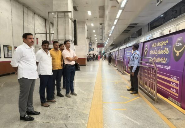 BJP Karnataka President BY Vijayendra Travels by Bengaluru Metro Responding to PM Modi’s Call for Fuel Conservation