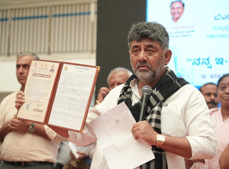 2,939 Applications Received Under Karnataka’s “Bhu Guarantee” Drive in Bengaluru Region; 1,242 Cleared on the Spot