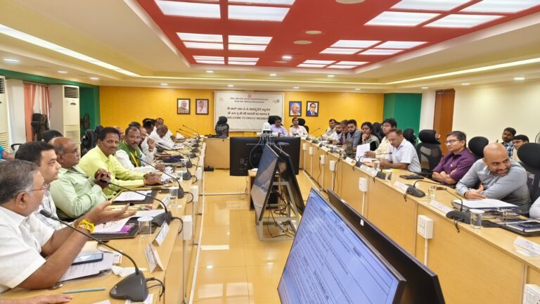 Bengaluru Division Records Strong Passenger Growth, Revenue Surge at DRUCC Meeting