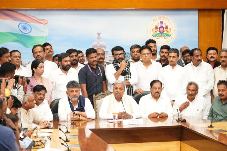Siddaramaiah Rejects Rajya Sabha Offer, Says He Will Continue Active Politics in Karnataka