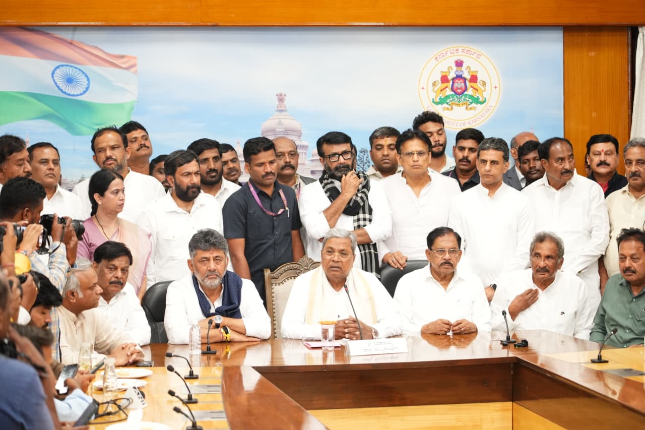 Siddaramaiah Rejects Rajya Sabha Offer, Says He Will Continue Active Politics in Karnataka