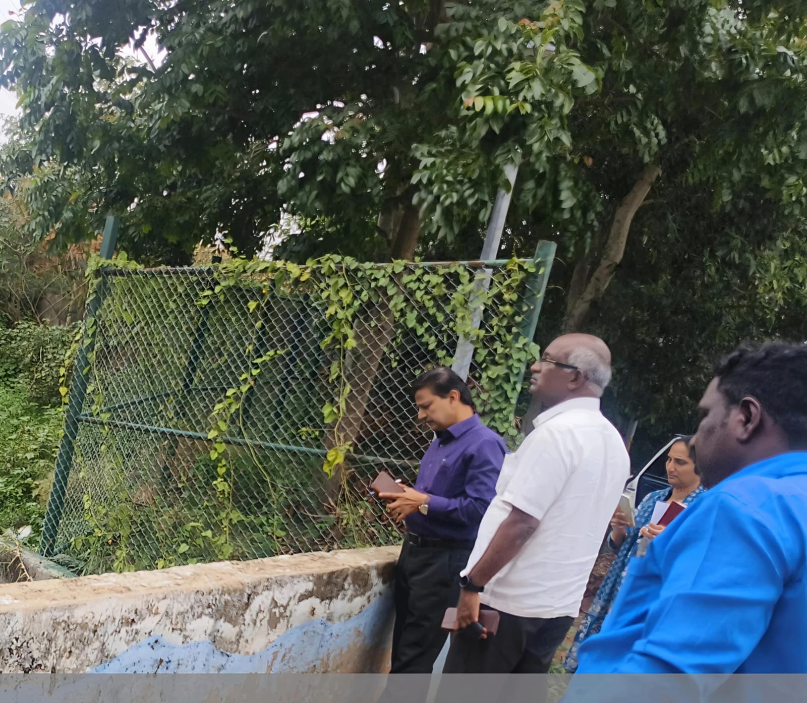 Bengaluru South City Corporation Commissioner Orders Immediate Action to Prevent Sewage Flow into Lakes