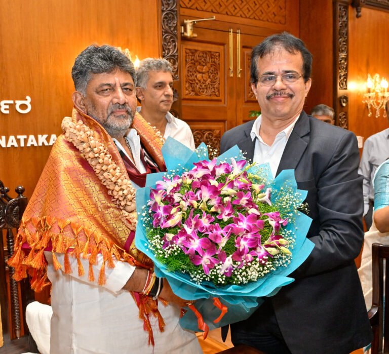 Karnataka Bank Delegation Led by MD & CEO Raghavendra Srinivas Bhat Calls on Chief Minister D.K. Shivakumar