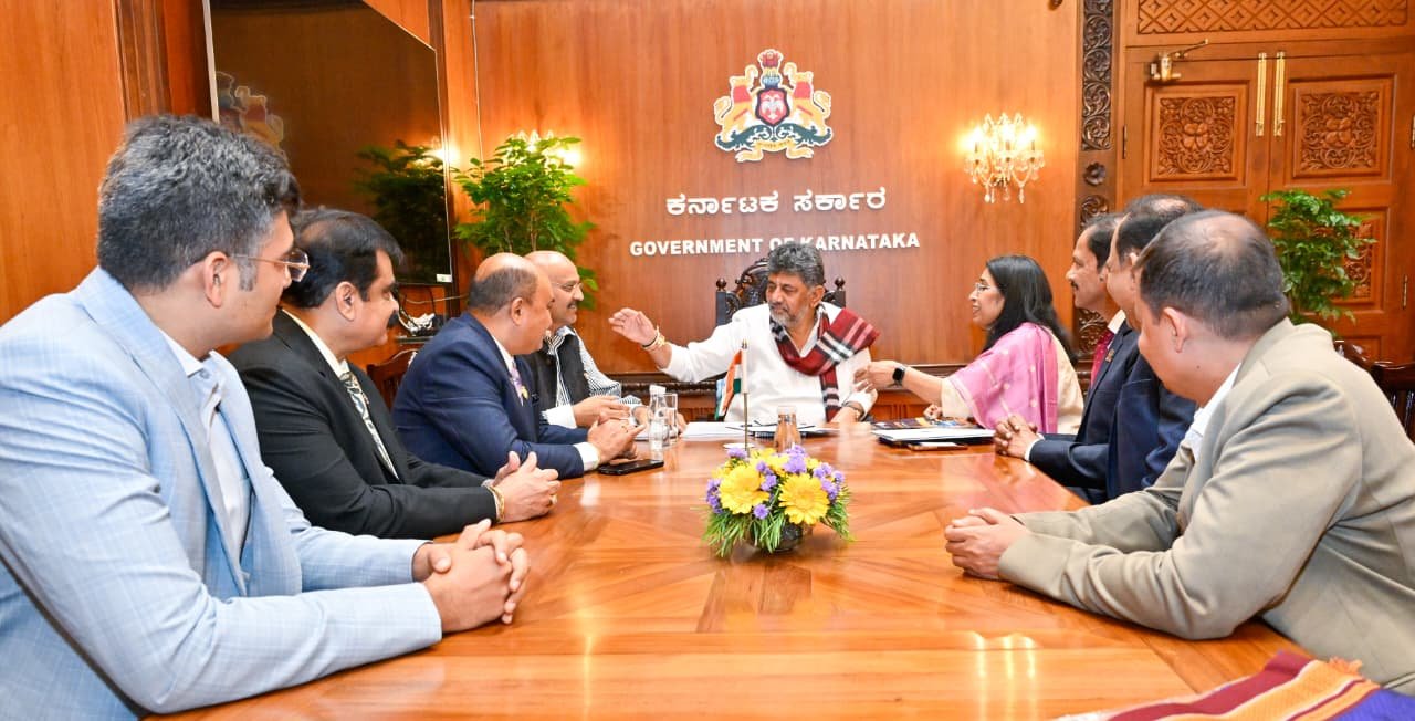FKCCI Delegation Led by President Uma Reddy Meets Karnataka Chief Minister D.K. Shivakumar
