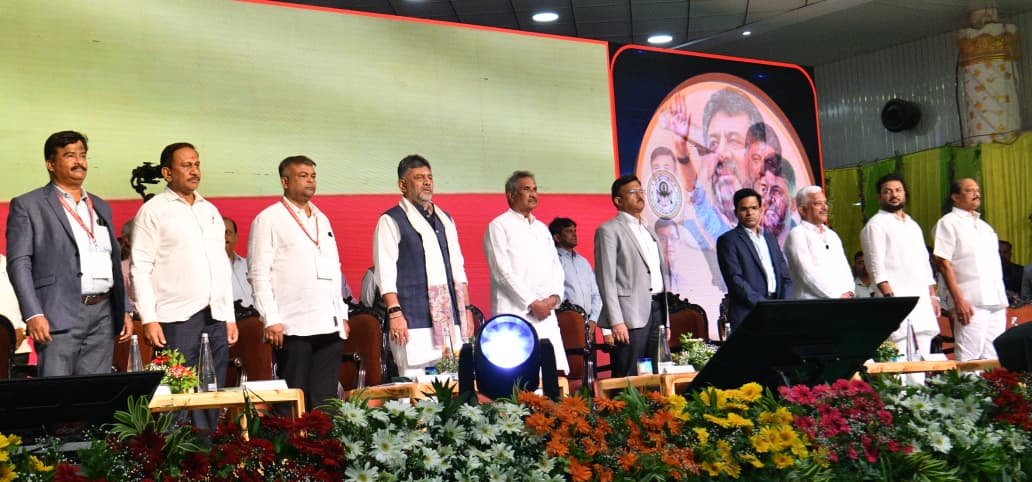 Karnataka Cabinet to Decide on Power Utility Privatisation After Discussion; Employees’ Views Will Be Considered: CM D.K. Shivakumar