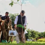 CM D.K. Shivakumar Calls for Green Karnataka, Announces 15 Lakh Saplings Drive on Kempegowda Jayanti