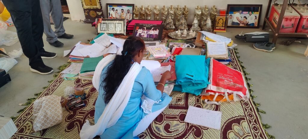 Lokayukta Finds Government Revenue Records at Private Farmhouse in Kolar; Orders Preliminary Inquiry 2