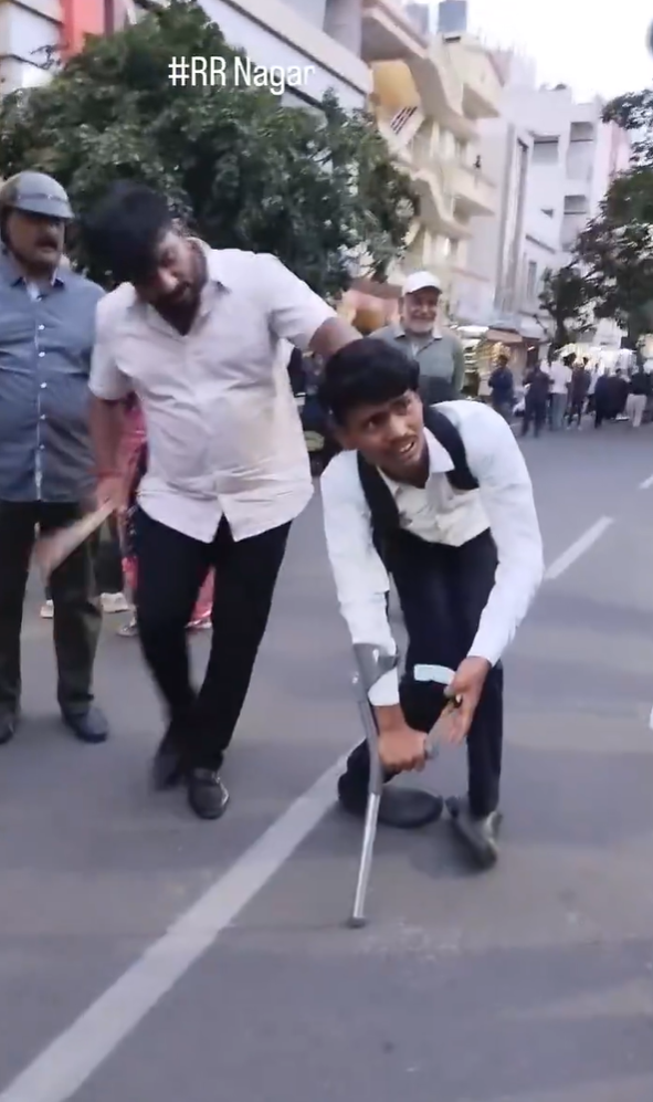 Uttar Pradesh Youth Caught Allegedly Posing as Disabled Beggar in Bengaluru
