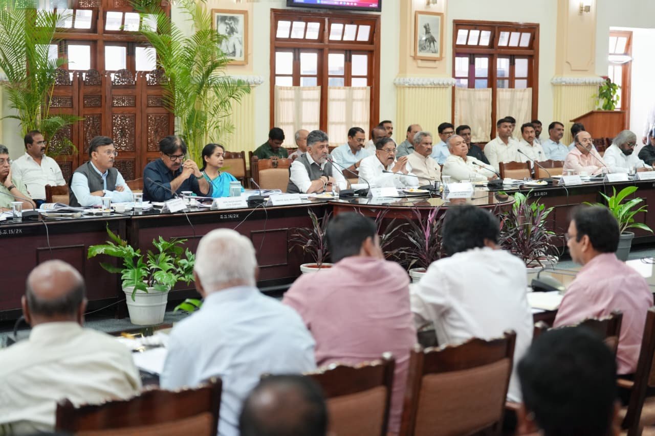 Cabinet Reviews Drought Situation, Approves Agri-Tech Mission and Welfare Projects, Says D.K. Shivakumar