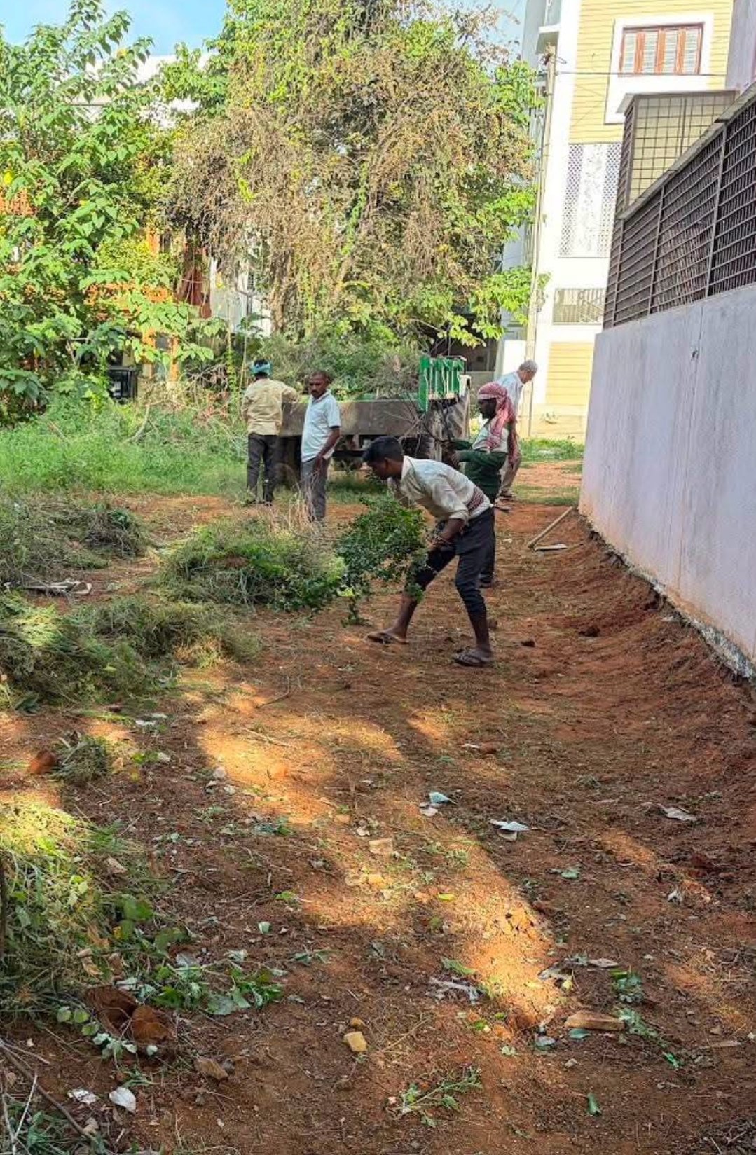 Only 20% of Bengaluru Vacant Plot Owners Clean Up; Civic Bodies to Clear Sites and Recover Cost Through Property Tax