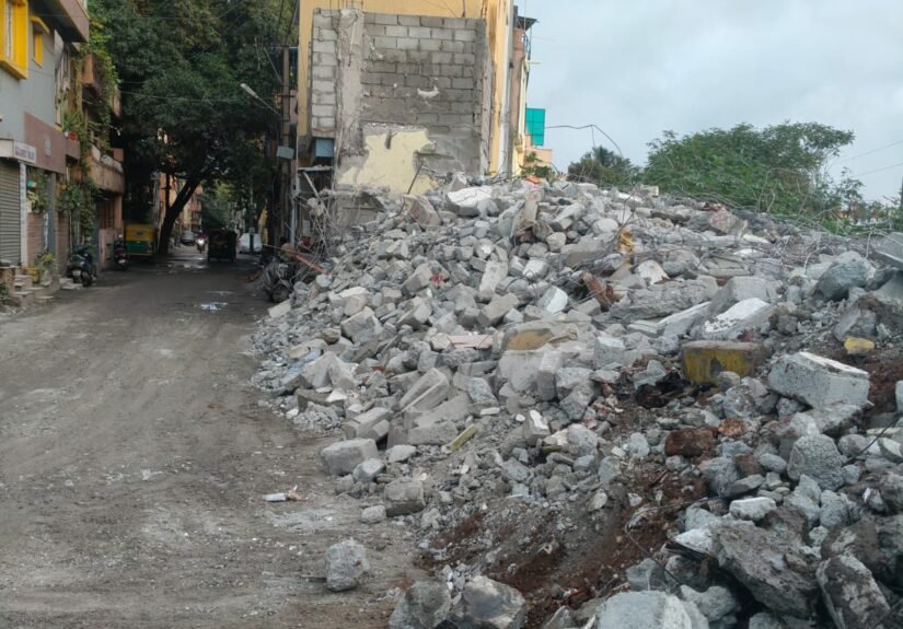 South Western Railway Removes 7 Multi-Storey Encroachments, Reclaims Land at Banasawadi Yard in Bengaluru