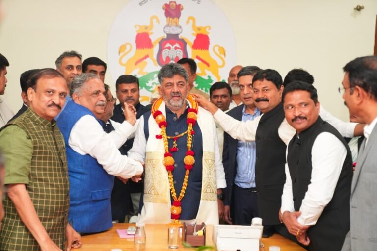 Karnataka State Bar Council Delegation Meets Chief Minister D.K. Shivakumar at Krishna