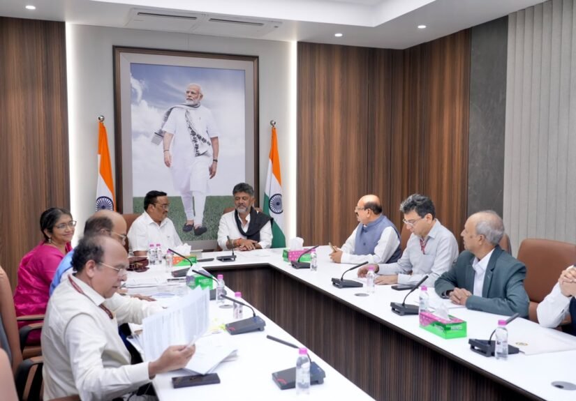 D.K. Shivakumar and C.R. Patil at a meeting with officials in New Delhi