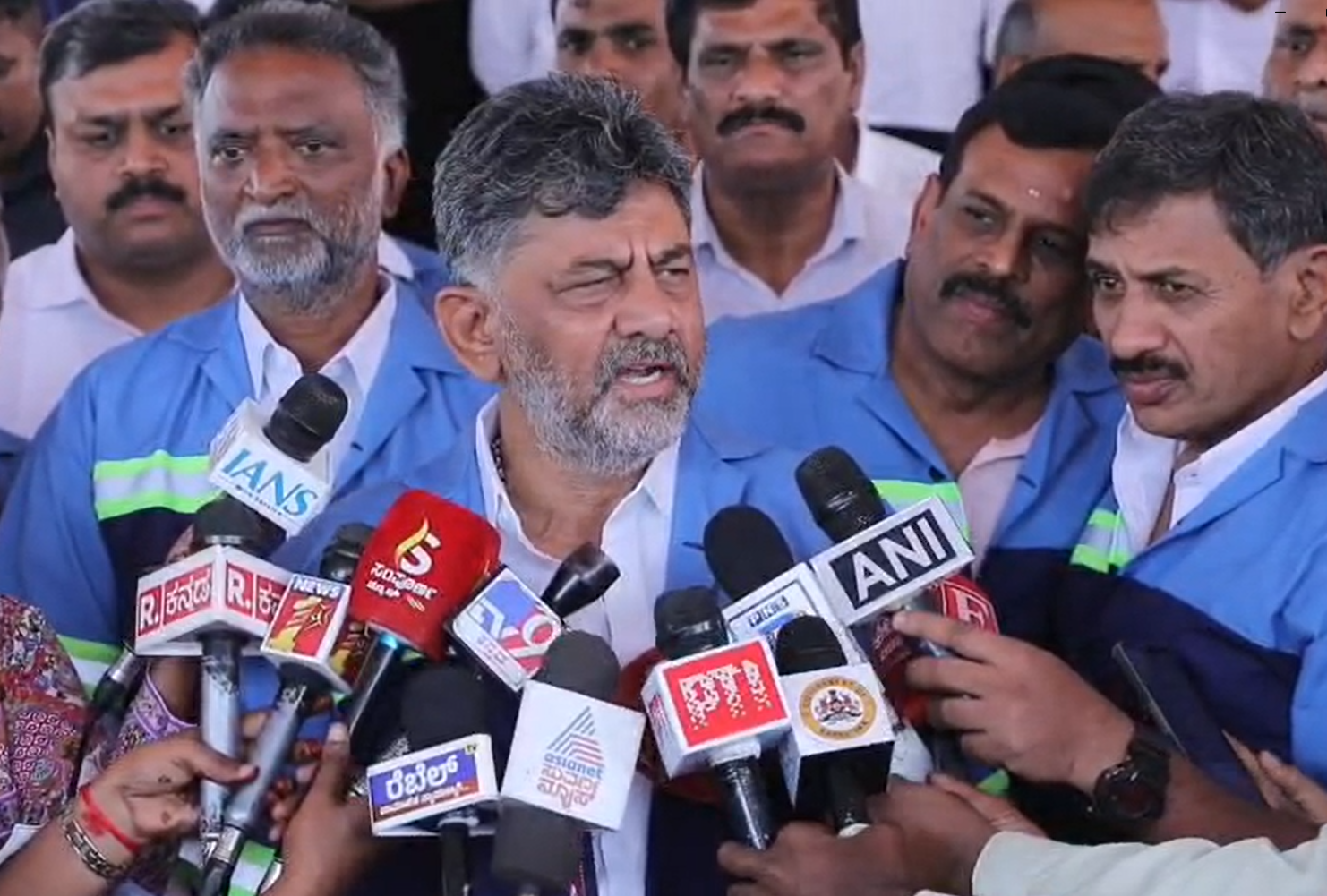 DK Shivakumar Says No Objection to SIR, But Warns Against Its Use for Political Ends; Backs Voting Rights for Every Eligible Citizen